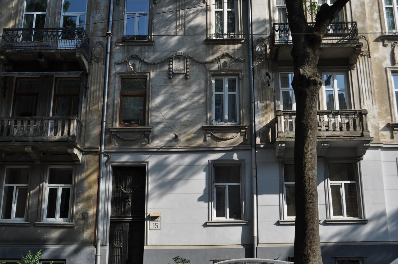 Apartament-Minihotel Elpida Lviv Extérieur photo